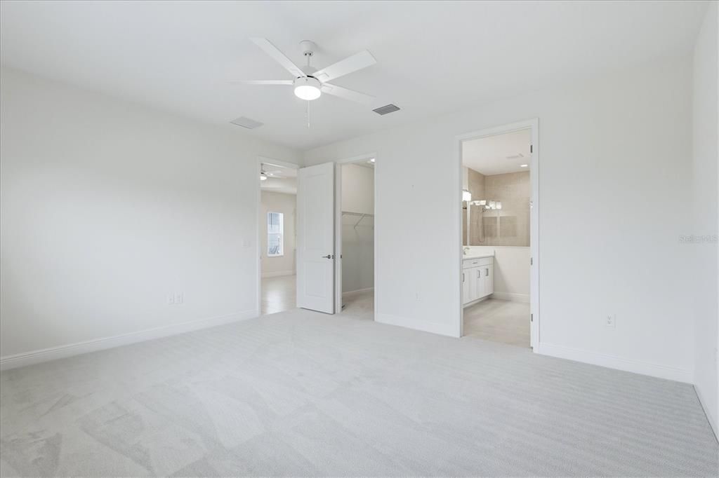 En Venta: $569,000 (3 camas, 2 baños, 1862 Pies cuadrados)