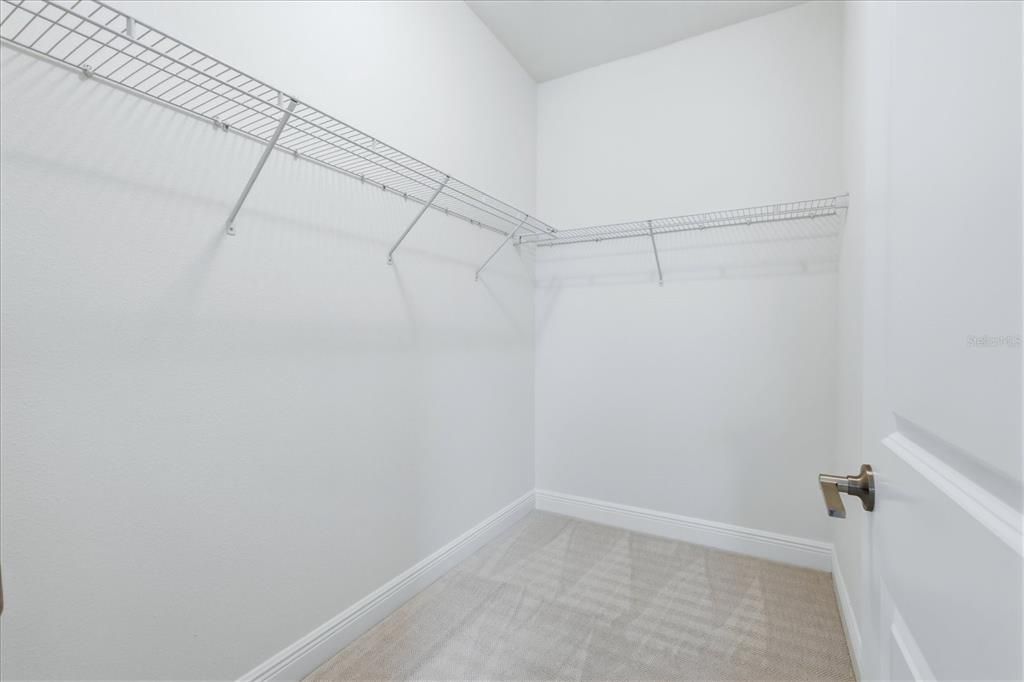En Venta: $569,000 (3 camas, 2 baños, 1862 Pies cuadrados)