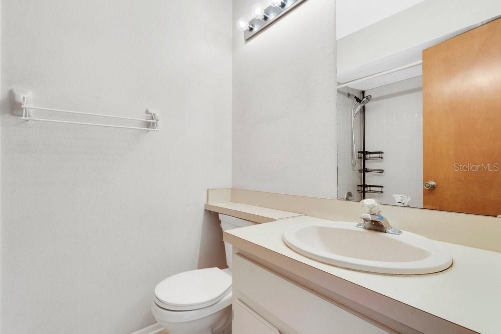 На продажу: $479,900 (3 спален, 2 ванн, 2072 Квадратных фут)