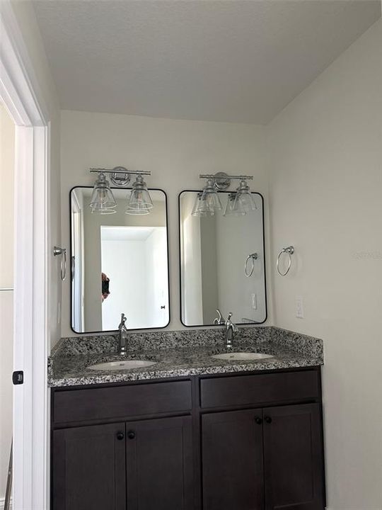 For Rent: $1,595 (3 beds, 2 baths, 1482 Square Feet)