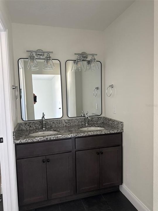 For Rent: $1,595 (3 beds, 2 baths, 1482 Square Feet)