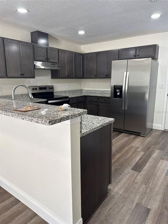 For Rent: $1,595 (3 beds, 2 baths, 1482 Square Feet)