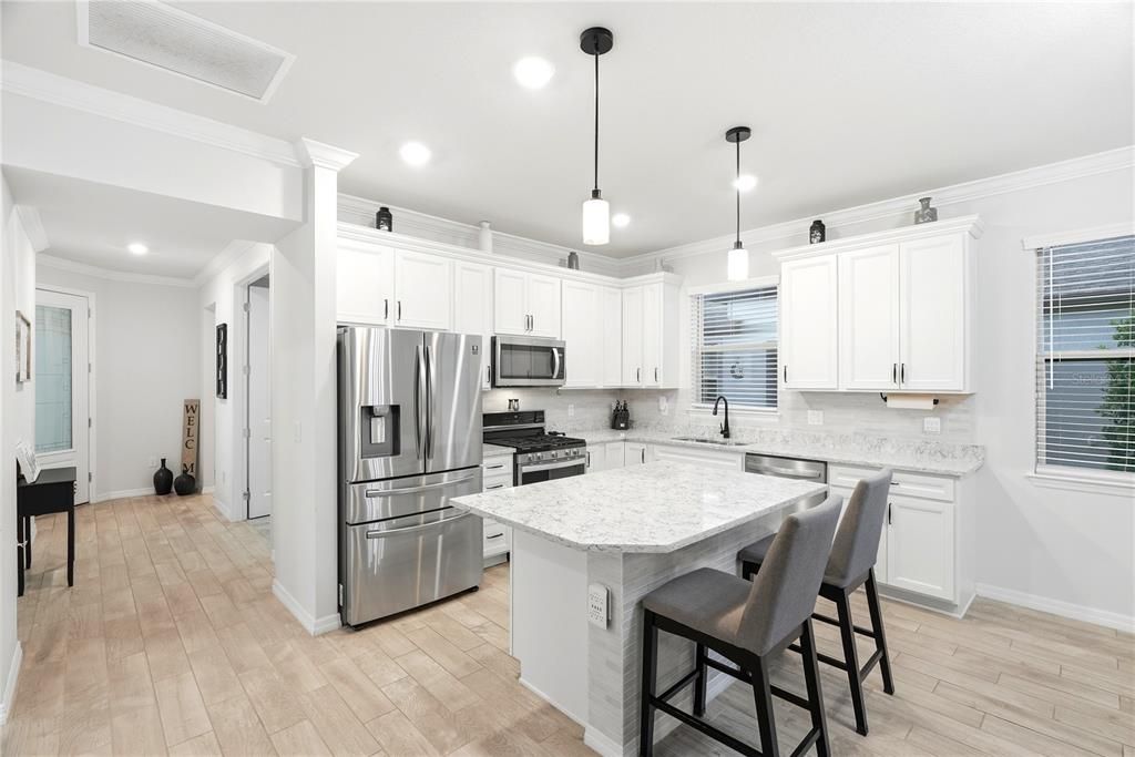 For Sale: $340,000 (2 beds, 2 baths, 1584 Square Feet)