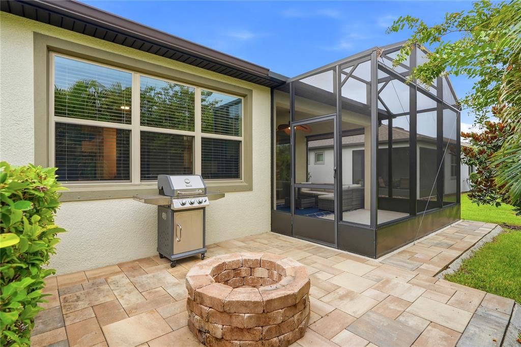 For Sale: $340,000 (2 beds, 2 baths, 1584 Square Feet)