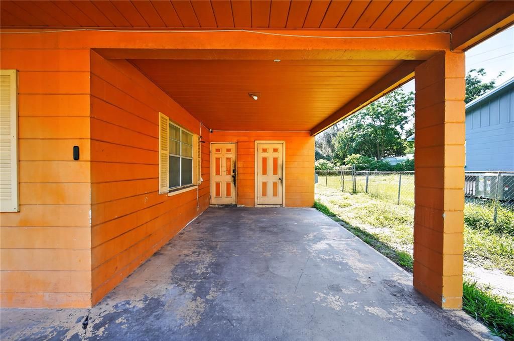 На продажу: $179,000 (2 спален, 2 ванн, 1295 Квадратных фут)