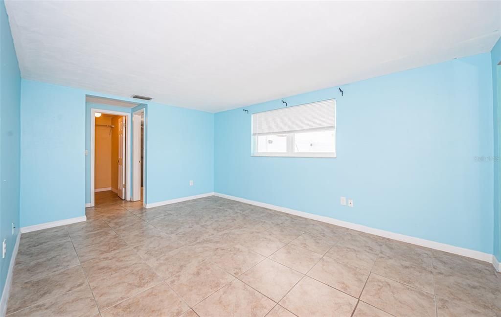 : $279,900 (3 спален, 2 ванн, 1695 Квадратных фут)