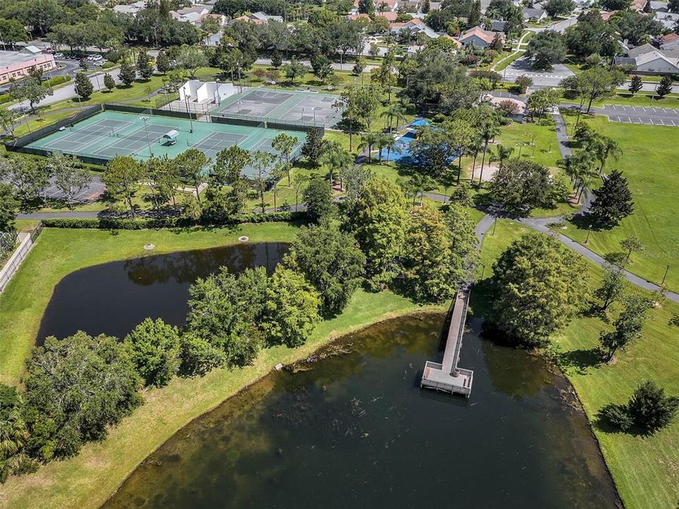 На продажу: $565,000 (3 спален, 2 ванн, 1953 Квадратных фут)