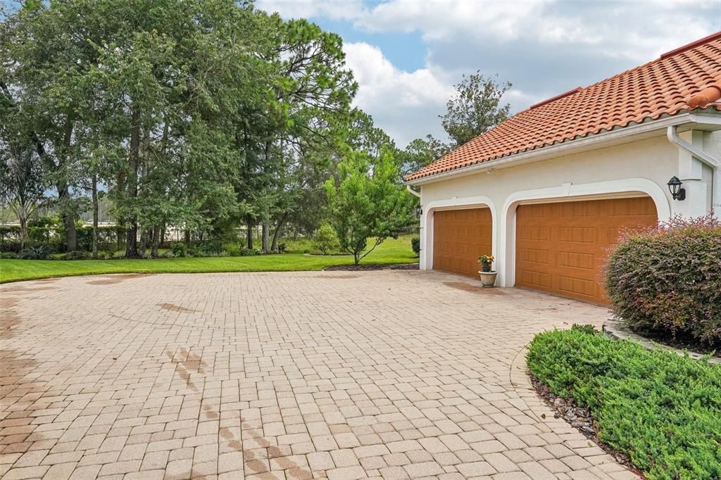 En Venta: $875,000 (4 camas, 3 baños, 3391 Pies cuadrados)