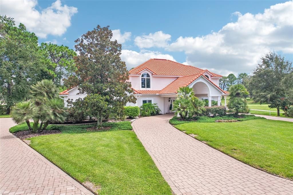 En Venta: $875,000 (4 camas, 3 baños, 3391 Pies cuadrados)