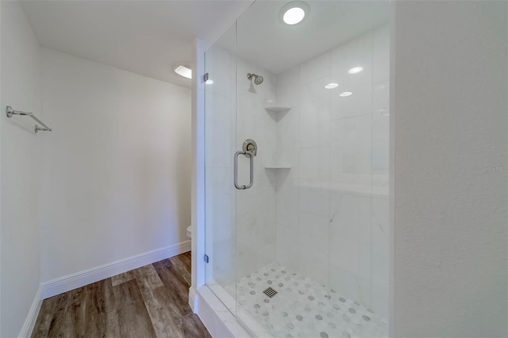 В аренду: $3,400 (2 спален, 2 ванн, 1395 Квадратных фут)