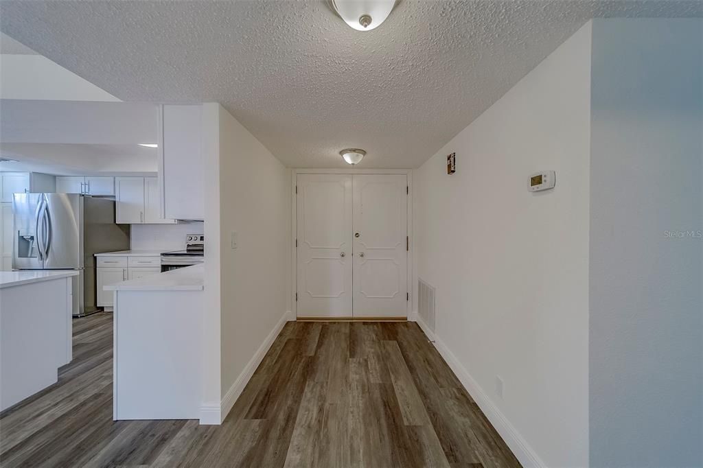 В аренду: $3,400 (2 спален, 2 ванн, 1395 Квадратных фут)