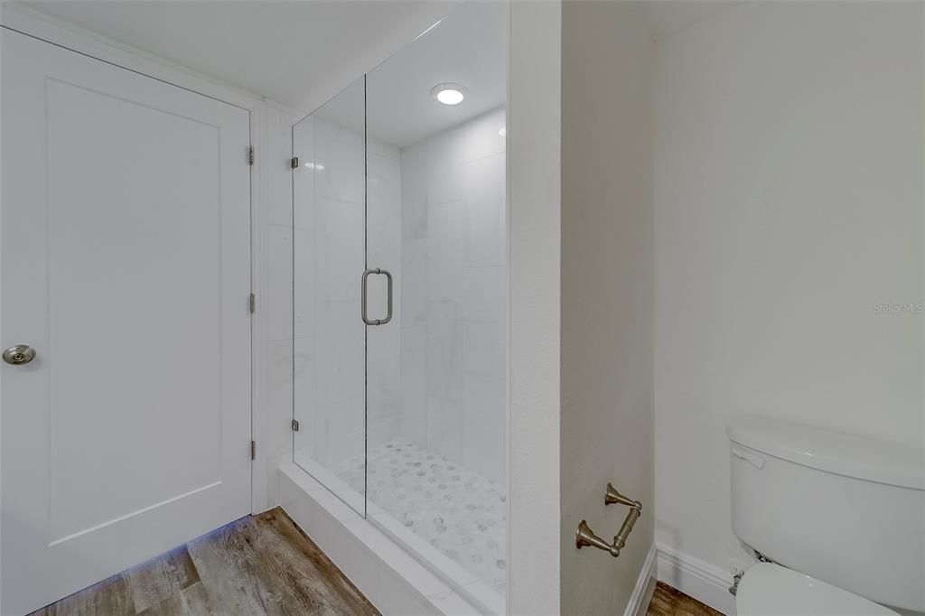 В аренду: $3,400 (2 спален, 2 ванн, 1395 Квадратных фут)