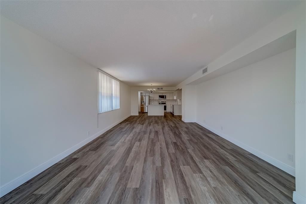 В аренду: $3,400 (2 спален, 2 ванн, 1395 Квадратных фут)