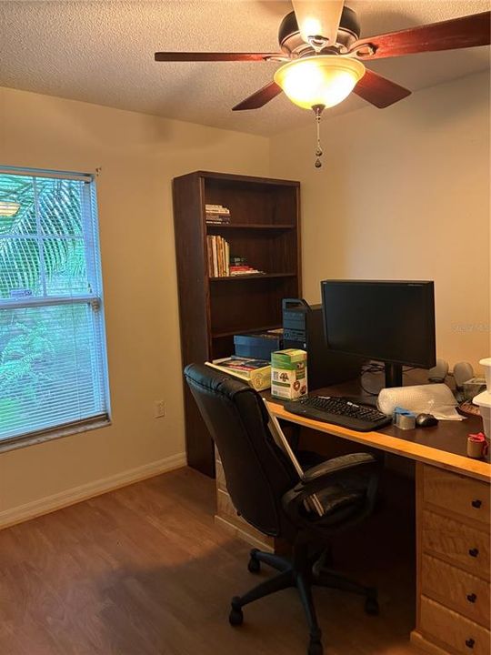 En Venta: $371,000 (3 camas, 2 baños, 1361 Pies cuadrados)