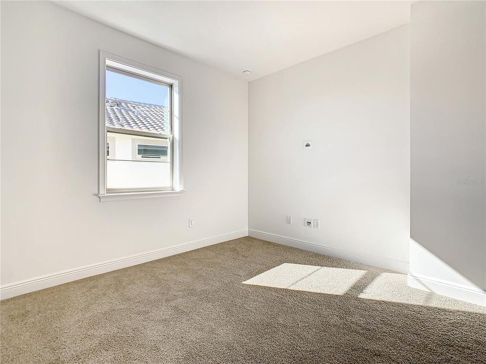 В аренду: $4,950 (5 спален, 4 ванн, 3206 Квадратных фут)
