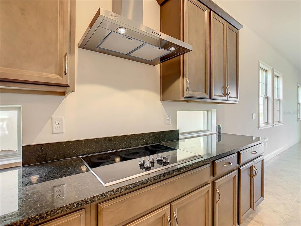 В аренду: $4,950 (5 спален, 4 ванн, 3206 Квадратных фут)