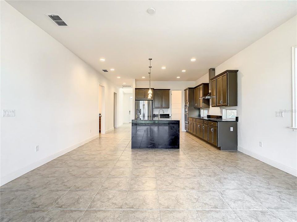 В аренду: $4,950 (5 спален, 4 ванн, 3206 Квадратных фут)