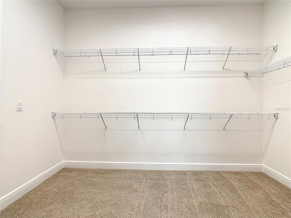 В аренду: $4,950 (5 спален, 4 ванн, 3206 Квадратных фут)
