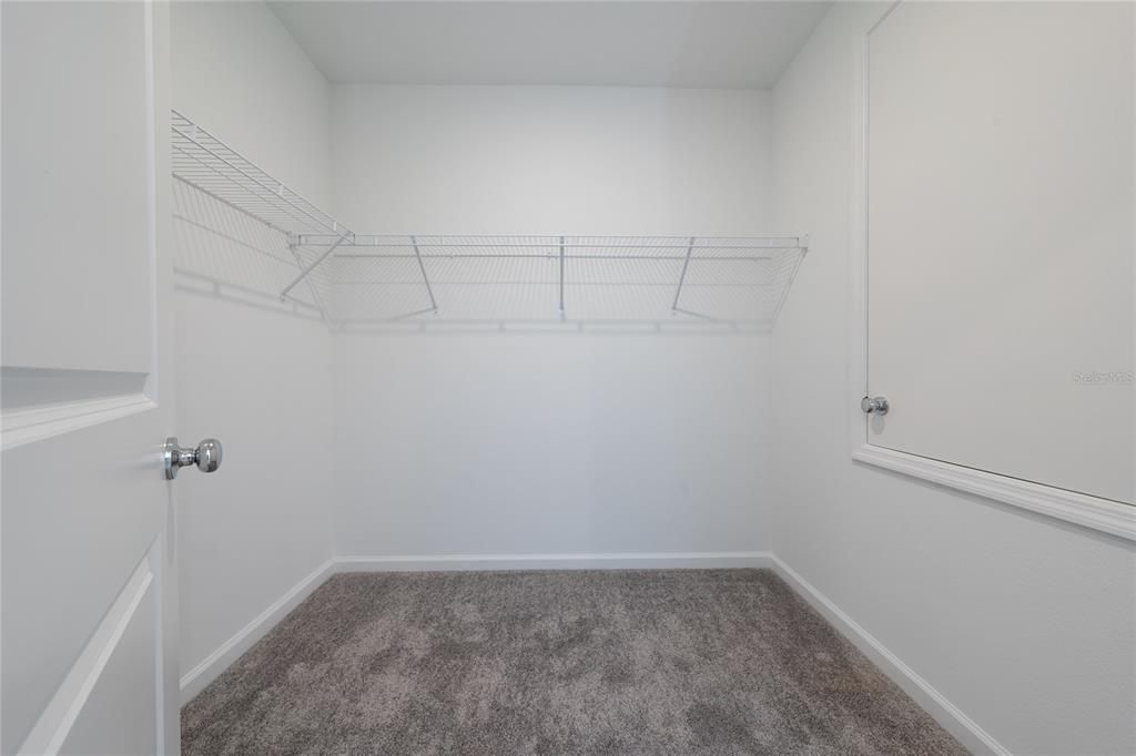En Renta: $2,300 (3 camas, 2 baños, 1560 Pies cuadrados)