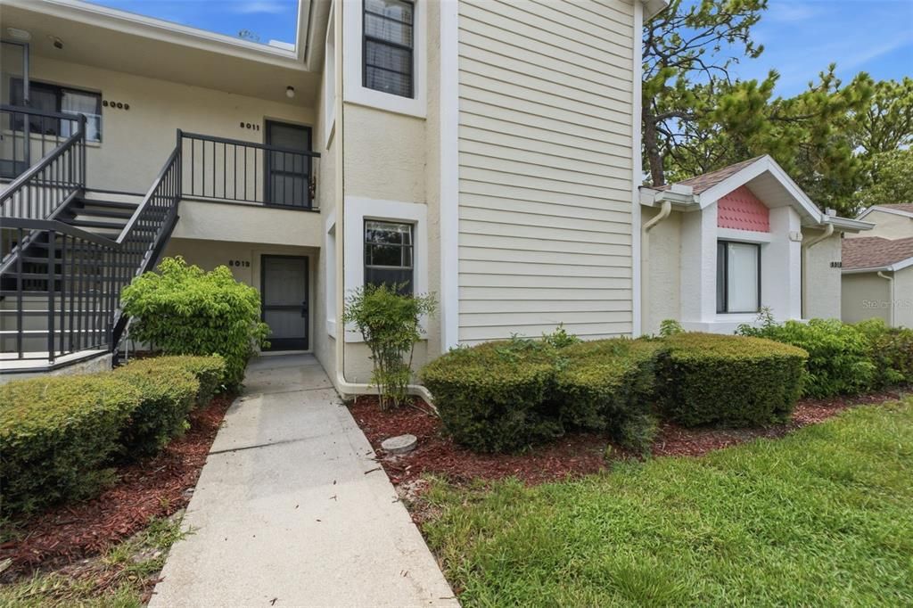 For Sale: $89,000 (1 beds, 1 baths, 799 Square Feet)
