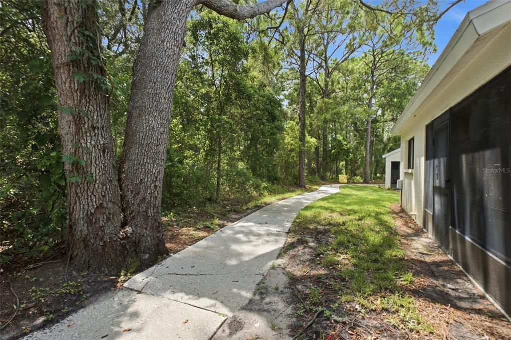 For Sale: $89,000 (1 beds, 1 baths, 799 Square Feet)
