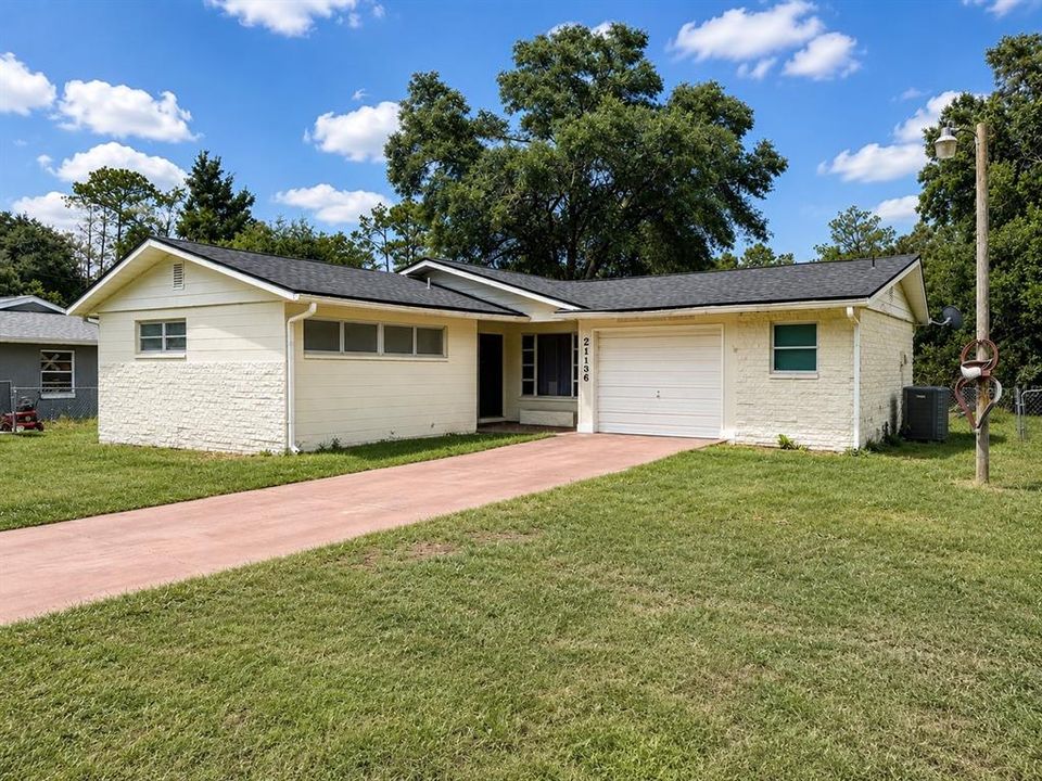 На продажу: $189,500 (2 спален, 1 ванн, 1145 Квадратных фут)