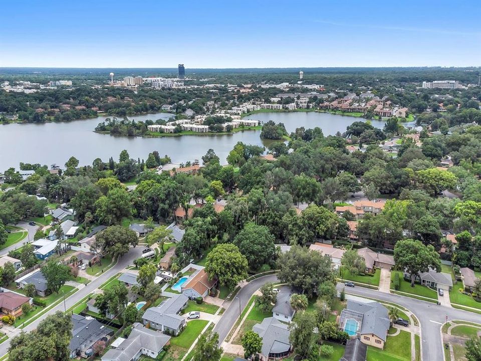 For Sale: $475,000 (4 beds, 2 baths, 2381 Square Feet)