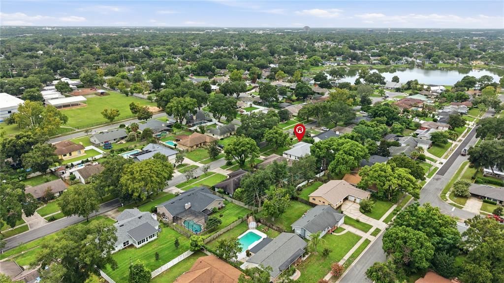 For Sale: $475,000 (4 beds, 2 baths, 2381 Square Feet)