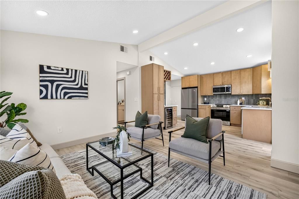 Active With Contract: $358,000 (3 beds, 2 baths, 1300 Square Feet)
