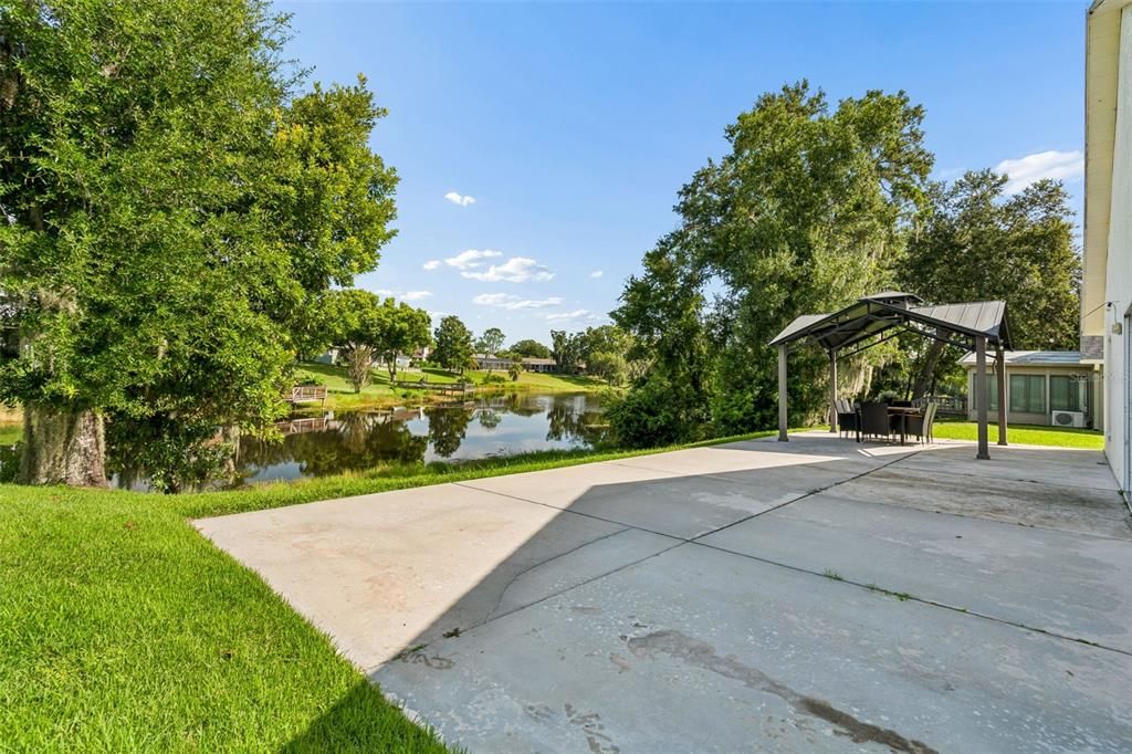 Active With Contract: $419,900 (3 beds, 2 baths, 1730 Square Feet)