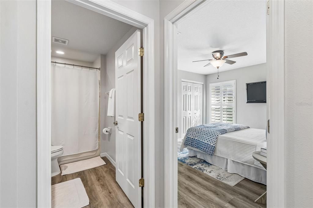 Active With Contract: $419,900 (3 beds, 2 baths, 1730 Square Feet)