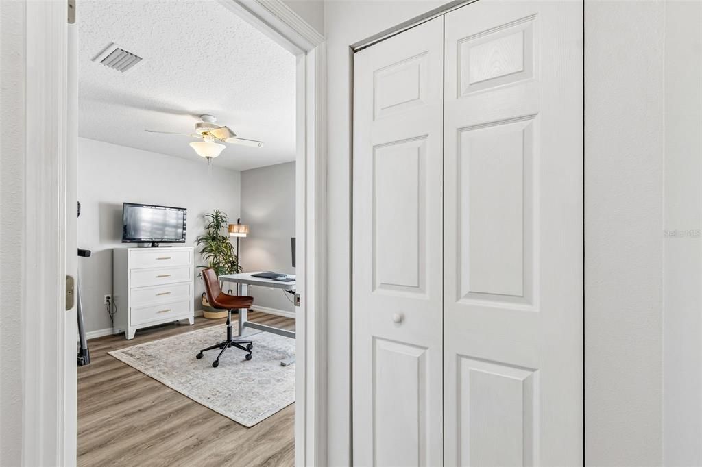 Active With Contract: $419,900 (3 beds, 2 baths, 1730 Square Feet)