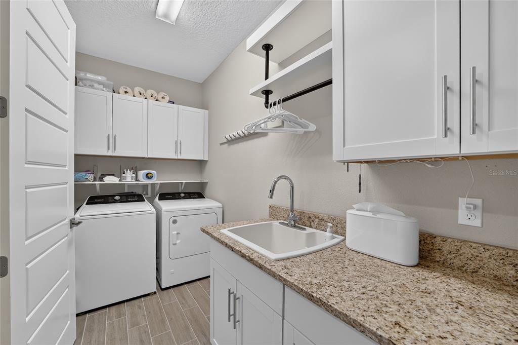 En Venta: $499,000 (3 camas, 2 baños, 2247 Pies cuadrados)