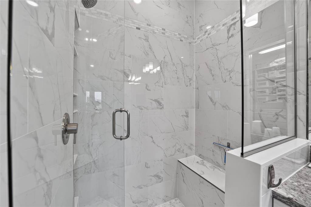 En Venta: $499,000 (3 camas, 2 baños, 2247 Pies cuadrados)