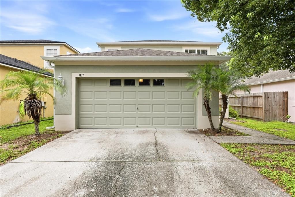 For Sale: $344,000 (4 beds, 2 baths, 1498 Square Feet)