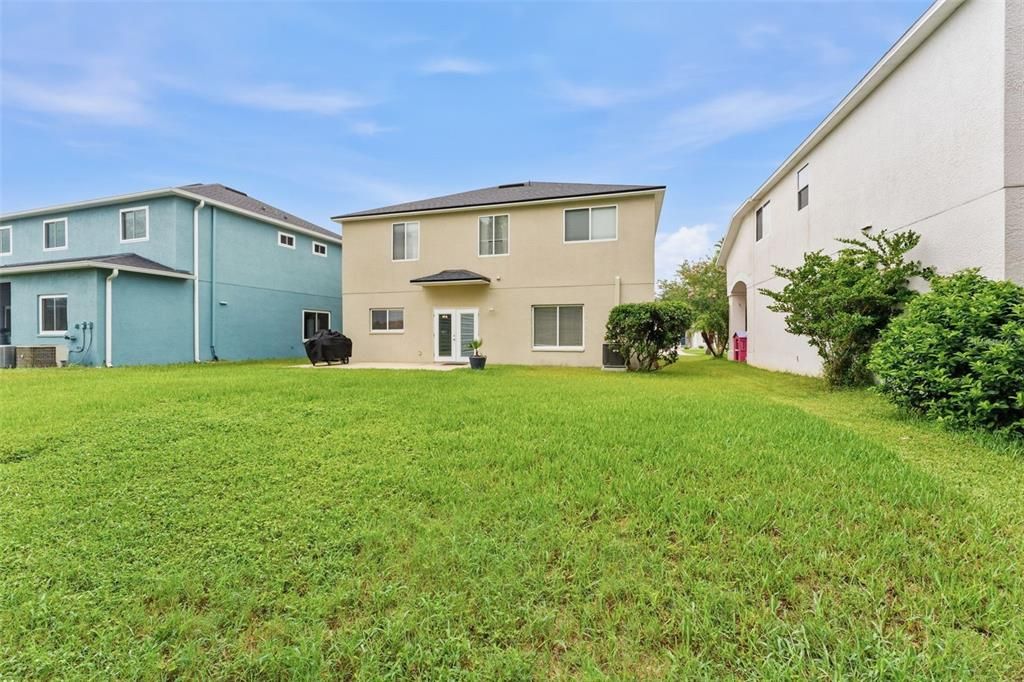 For Sale: $419,000 (3 beds, 2 baths, 2366 Square Feet)