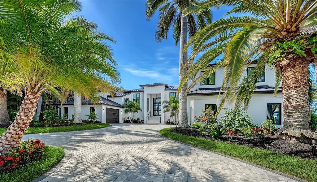 For Sale: $6,000,000 (4 beds, 4 baths, 4964 Square Feet)
