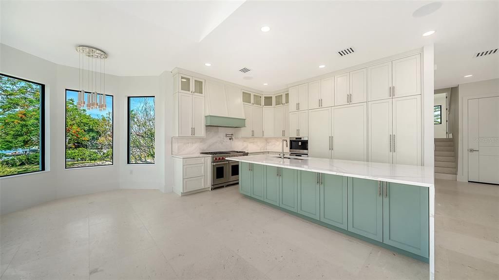 For Sale: $6,000,000 (4 beds, 4 baths, 4964 Square Feet)