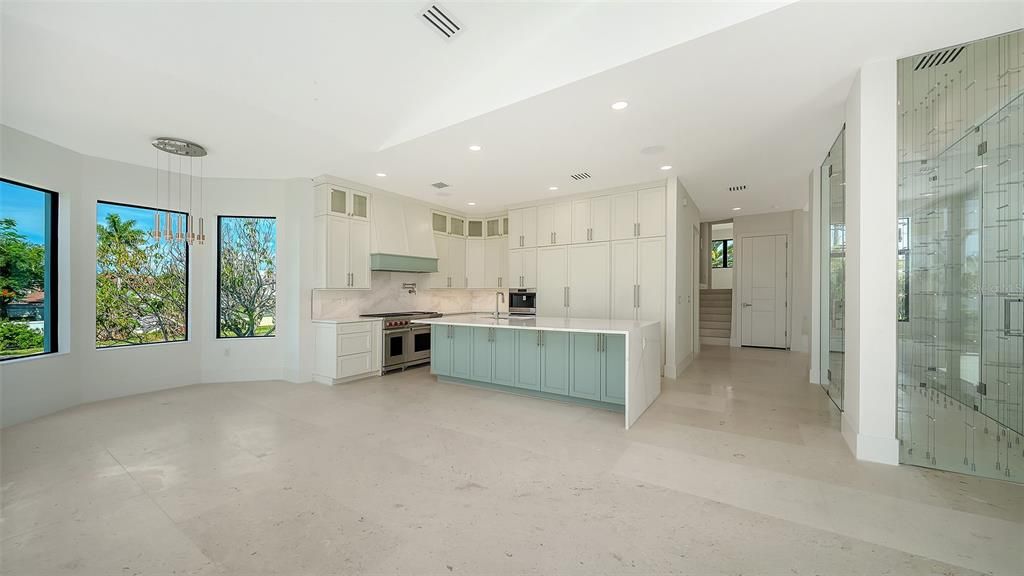 For Sale: $6,000,000 (4 beds, 4 baths, 4964 Square Feet)