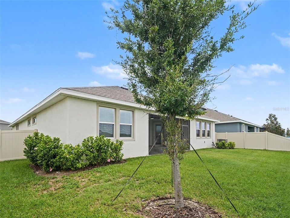En Venta: $599,999 (4 camas, 3 baños, 2720 Pies cuadrados)