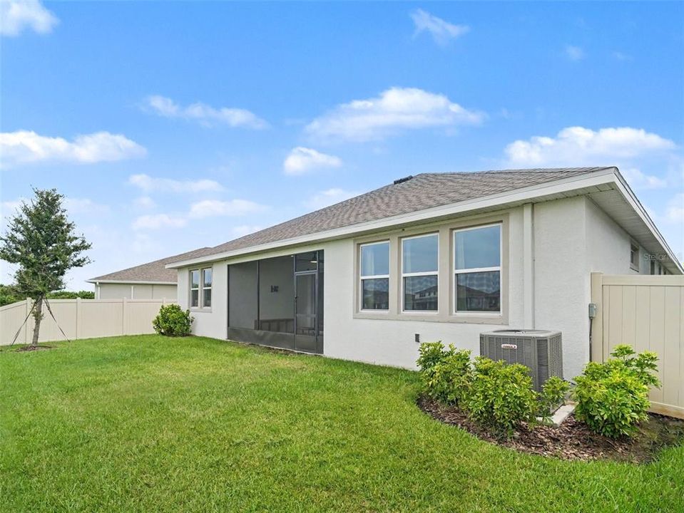 En Venta: $599,999 (4 camas, 3 baños, 2720 Pies cuadrados)