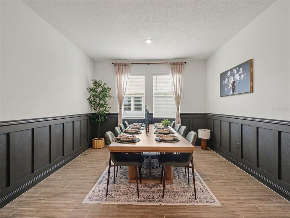 En Venta: $599,999 (4 camas, 3 baños, 2720 Pies cuadrados)