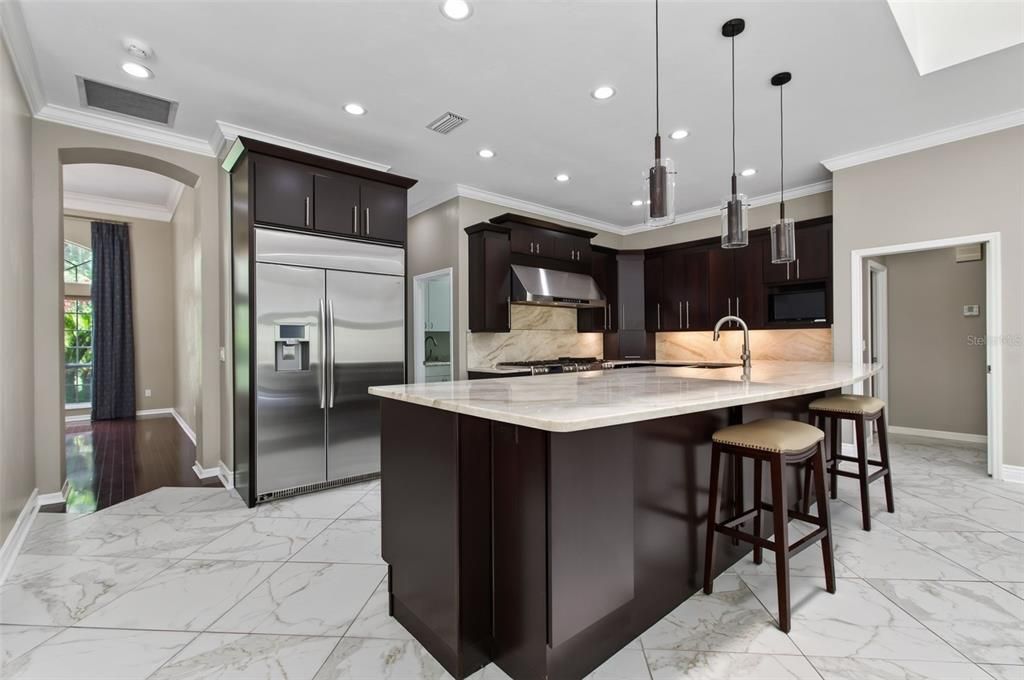 En Venta: $899,900 (5 camas, 4 baños, 3414 Pies cuadrados)