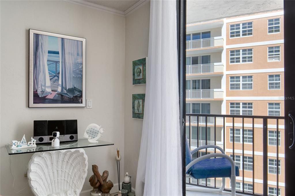 For Sale: $360,000 (2 beds, 2 baths, 1225 Square Feet)