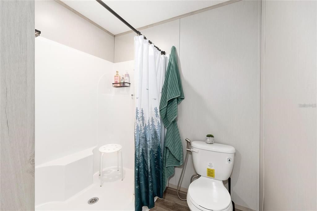 На продажу: $199,500 (3 спален, 2 ванн, 1216 Квадратных фут)