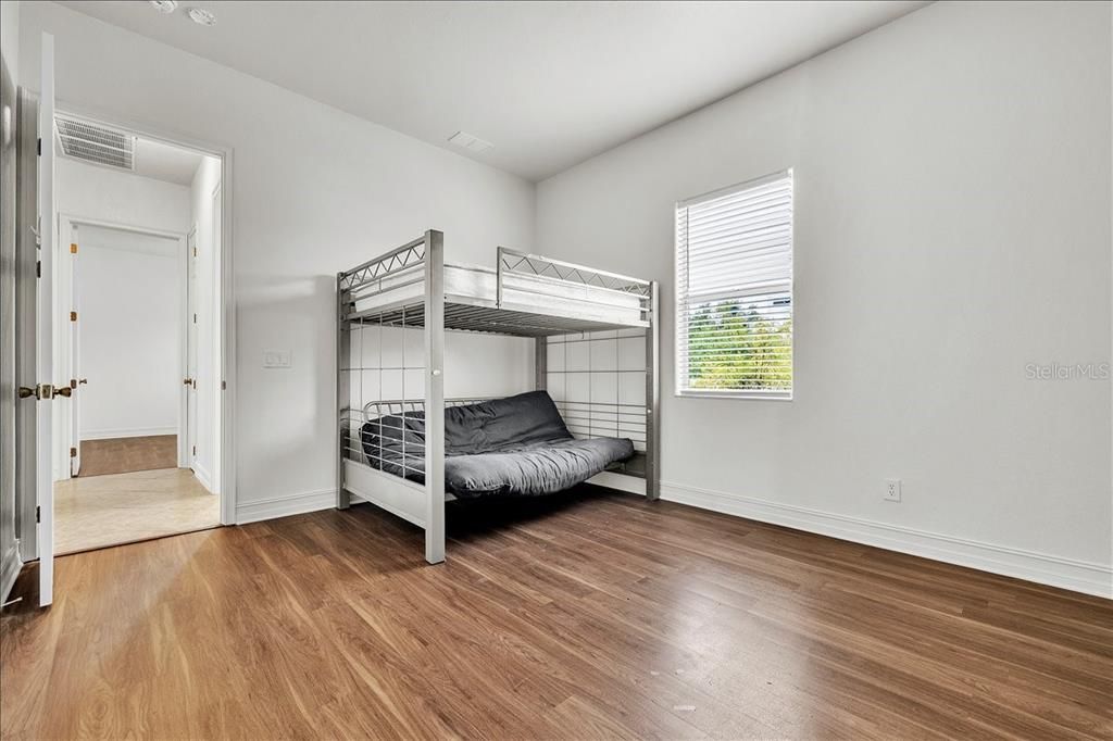 For Sale: $515,000 (3 beds, 2 baths, 2601 Square Feet)