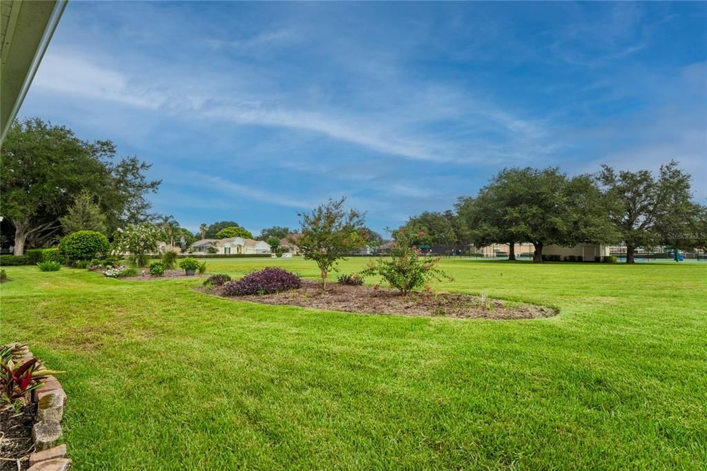 For Sale: $375,000 (3 beds, 2 baths, 1761 Square Feet)