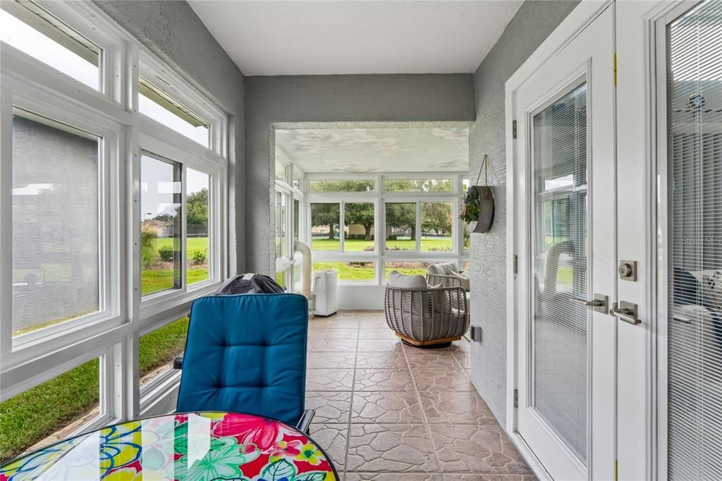 For Sale: $375,000 (3 beds, 2 baths, 1761 Square Feet)