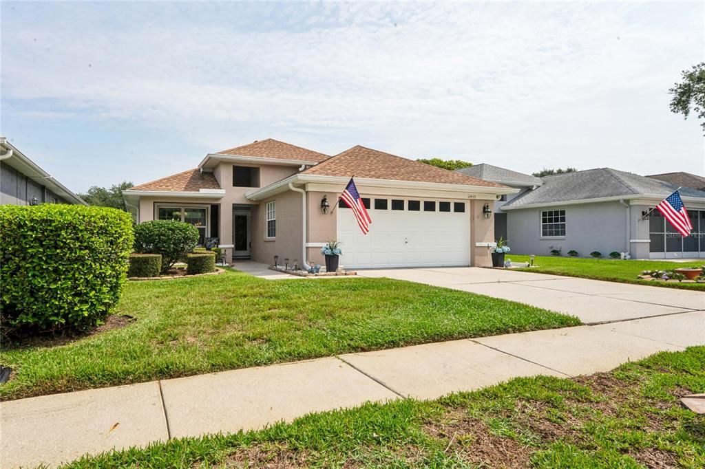 For Sale: $375,000 (3 beds, 2 baths, 1761 Square Feet)