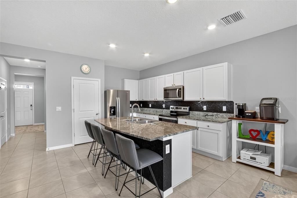 En Venta: $269,999 (3 camas, 2 baños, 1695 Pies cuadrados)